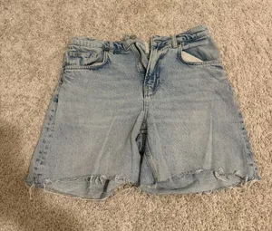 Reformation shorts thumbnail 1