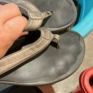 Olukai OHana flip flop sandals silver women’s size‎ 10 casual beach summer thumbnail 10