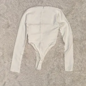 NWOT HOUSE OF CB Danica White Cutout Bodysuit long sleeves sz S thumbnail 6