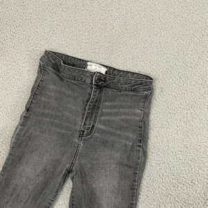 Free People Just Float on Flare Jeans‎ Women 28 Gray Boho Hippie High Rise thumbnail 4