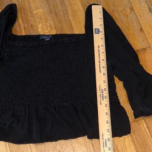 American Eagle‎ Outfitters Black Smocked Blouse Size L Cropped thumbnail 7
