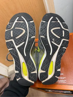 New Balance 690 Gray Neon Running Sneakers Sport - Hiking Inspired. Size: US 7 thumbnail 8