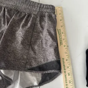 Lululemon Women’s Shorts 6 Tall running,workout thumbnail 5