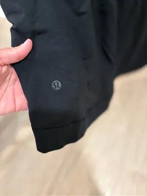 Lululemon Coast Easy Wrap Size 8 thumbnail 5