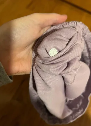 Lululemon Hotty Hot Short 2.5” thumbnail 3