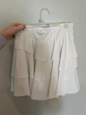 White tennis skirt thumbnail 2