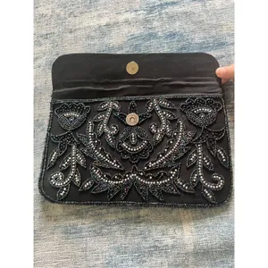 Black Silver Iridescent Floral Beaded Fold Over Magnetic Closure Clutch Bag thumbnail 3