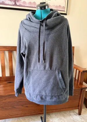 Active Life Women’s Solid Gray Fleece Pullover Hoodie XL Long Sleeve Pockets. thumbnail 1