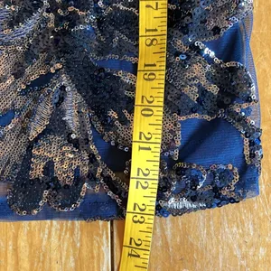 White House Black Market Blue Silver Floral Mesh Sequined Lined Camisole Size S thumbnail 3