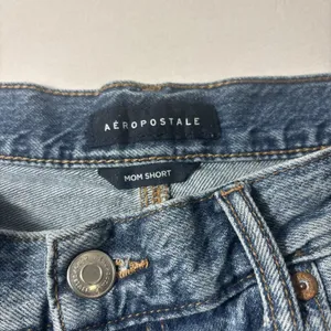 Aeropostale Mom Shorts Size 14 Light Blue‎ Ripped Distressed Cuffed Shorts thumbnail 2