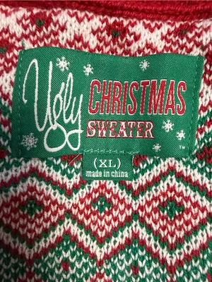 Ugly Christmas Sweater Red & Green Reindeer Crewneck thumbnail 9