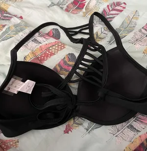 Cupshe NWOT Bikini Top thumbnail 5