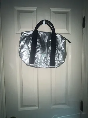 Tommy Hilfiger Silver Metallic Nylon Duffle Barrel Weekender Bag thumbnail 3