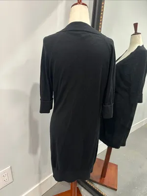 Banana Republic Black V-Neck Button Cardigan thumbnail 4