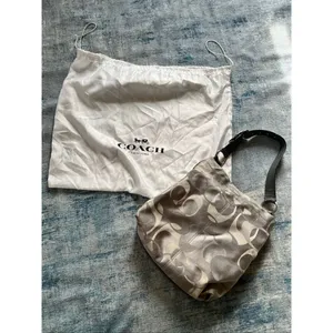 Coach Silver Gray Penelope Optic Jacquard C Monogram Hobo Shoulder Bag F17476 thumbnail 2