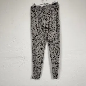 Aritzia Sunday Best Grey Leopard Print Jogger Pants Womens M Casual Cozy Beachy thumbnail 8