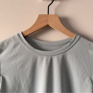 Lululemon Athletic pale green short sleeve tee top t-shirt stretch crew neck EUC thumbnail 8