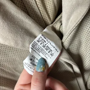 MaxMara Light Beige Trench Coat thumbnail 4