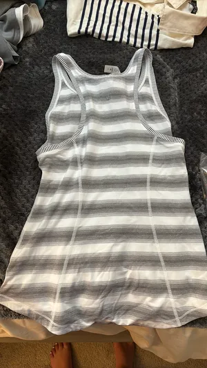 Lululemon Tank Top 6 Women’s thumbnail 2