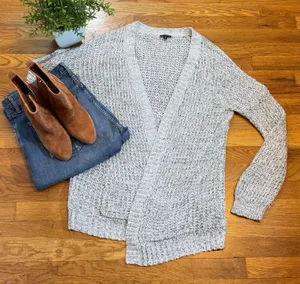 Express Women’s Large Gray Black Speckle Open Front Long Sleeve Knit Cardigan thumbnail 1
