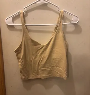 (6) Lululemon tank top thumbnail 1