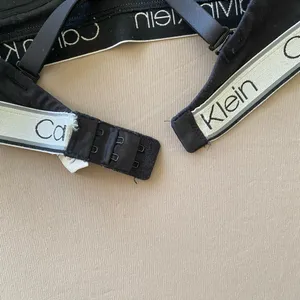 Calvin Klein Logo Wireless Bra thumbnail 4