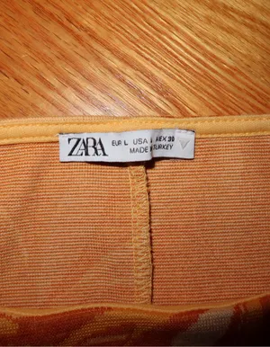 Zara Women’s Orange/Yellow Crop Top thumbnail 3