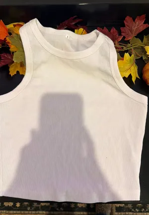 Amazon Tank Top thumbnail 1