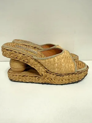 *RARE* Vintage Ananias Rattan Sandals thumbnail 5