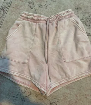 Pink shorts Size M thumbnail 1