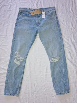 512 Slim Tapered Levi’s Fit Jeans thumbnail 1