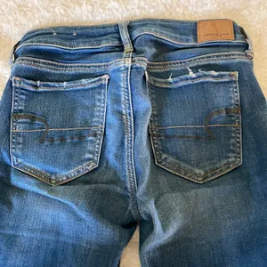 American Eagle Jeans thumbnail 5