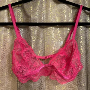 Free People Bright Eyes Hot Pink Romantic Coquette Sheer‎ Lace Bralette S NWOT thumbnail 1