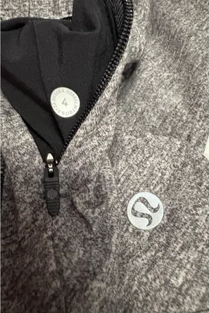 Lululemon Hotty Hot Shorts 4" Heather Gray thumbnail 3