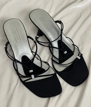 Vintage Nordstrom Black Strappy Rhinestone Low Kitten Heel Sandals Narrow 9.5 thumbnail 1