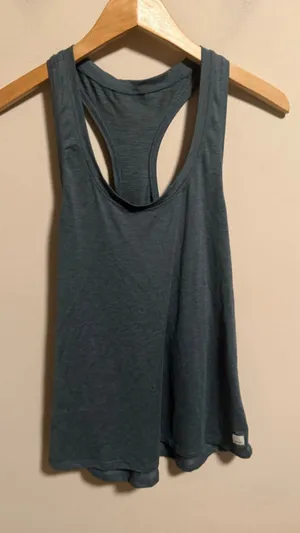 Vuori Lux Performance Tank Raceback in Navy Blue Heathered- Size Medium thumbnail 1