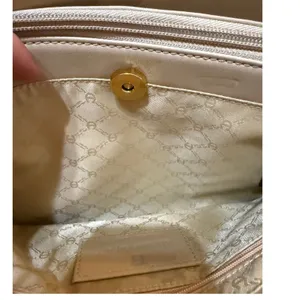 Etienne Aigner Cream Leather Shoulder Bag Gold Hardware Triple Compartment Purse thumbnail 6