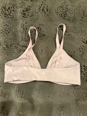 Gymshark Sports Bra thumbnail 3