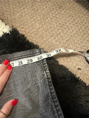 Abercrombie and fitch the loose high rise curve love gray wash size 29 or 8 thumbnail 5