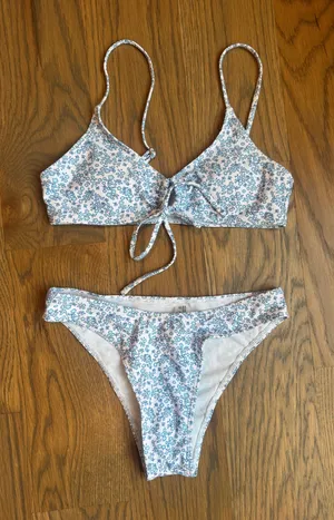 Shein Bikini thumbnail 1