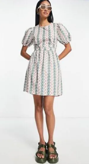 Vila mini dress with cut out back in striped floral print, size EU36 - US 4/6 thumbnail 1