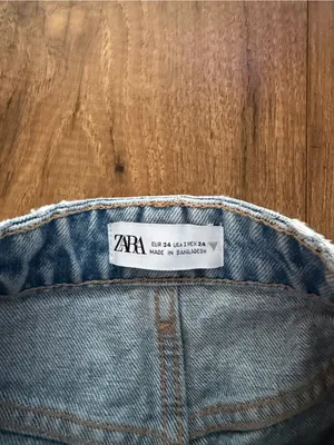 Zara denim shorts thumbnail 2
