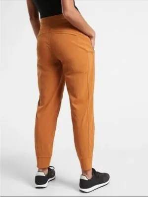 Women’s Athleta Trekkie North Jogger Pants Rust Orange Cattail Brown Size 10 thumbnail 2