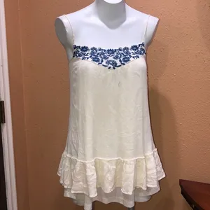En creme beige ruffled blouse Blue Size XS thumbnail 2
