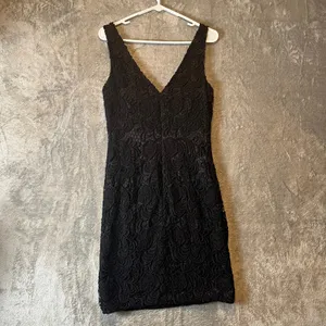 THEIA Lace Sz‎ 10 Floral Silk Blend Knee Length Dress Black Women's thumbnail 4