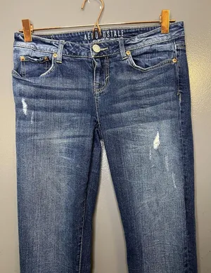 Aeropostale Skinny Jeans Womens 6 Medium Wash Blue Distressed Stretch Denim thumbnail 1