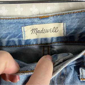 Madewell Light Wash‎ The Perfect Summer Jeans thumbnail 4