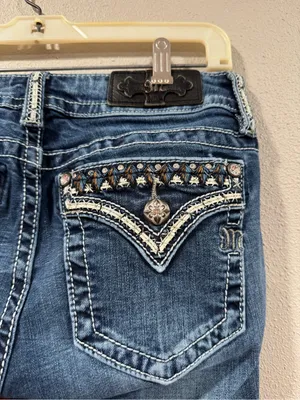 Miss Me Bootcut 28x30 thumbnail 4