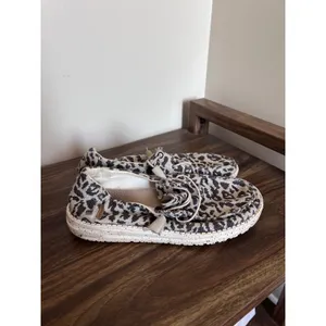 Hey Dude Wendy Woven Cheetah Grey Leopard Slip On Loafers Women 8 EU 39 thumbnail 6