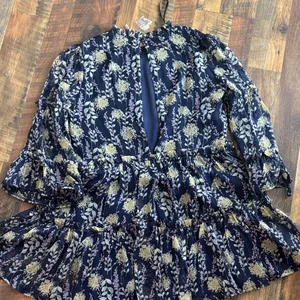Selfie Leslie Beatrix high neck ballon sleeve Floral Navy Blue Dress thumbnail 5